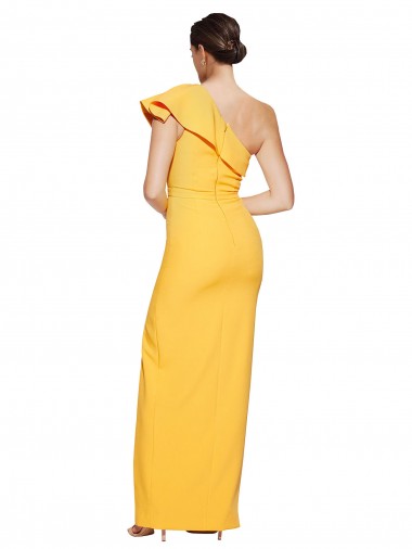 Açafrão Bainha Um Ombro Crepe Esticado Longo Formais Vestidos de Madrinha / Vestidos de Festa