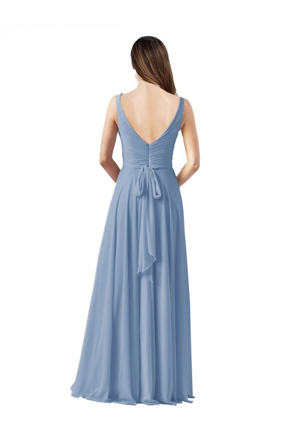 Azul Empoeirado Chiffon Linha A Decote V Longo Vestidos de Madrinha