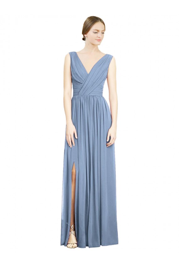 Azul Empoeirado Chiffon Linha A Sem Mangas Decote V Longo Vestidos de Madrinha