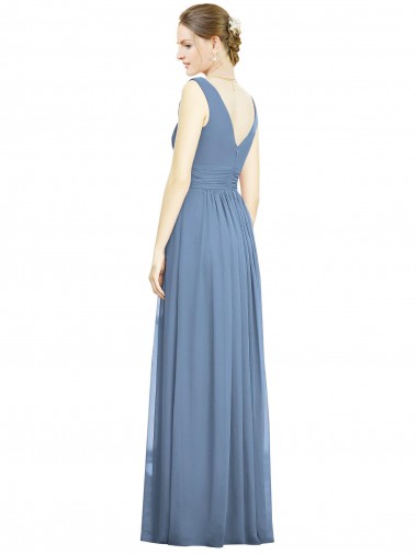 Azul Empoeirado Chiffon Linha A Sem Mangas Decote V Longo Vestidos de Madrinha