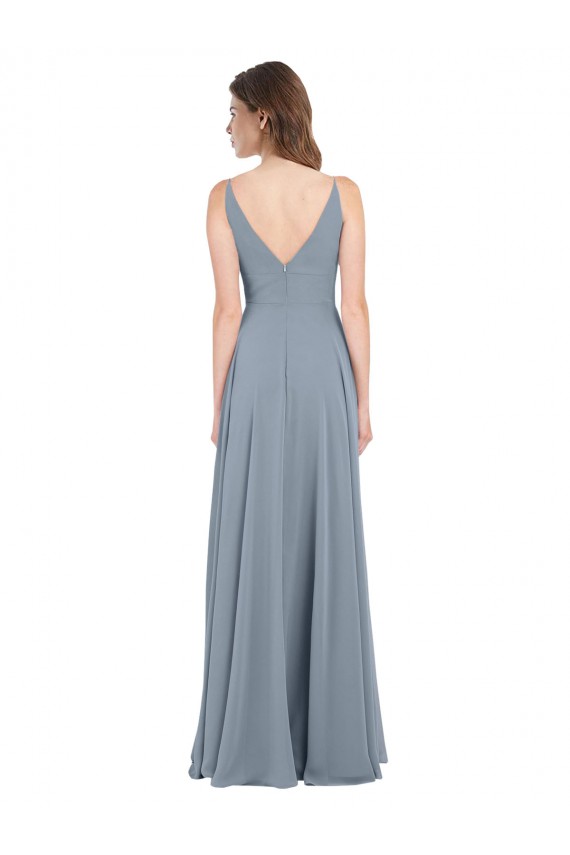Azul Empoeirado Chiffon Linha A Sem Mangas Decote V Longo Vestidos de Madrinha Acessíveis