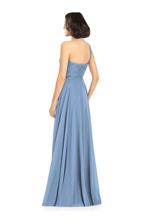 Azul Empoeirado Chiffon Linha A Um Ombro Longo Vestidos de Madrinha Acessíveis