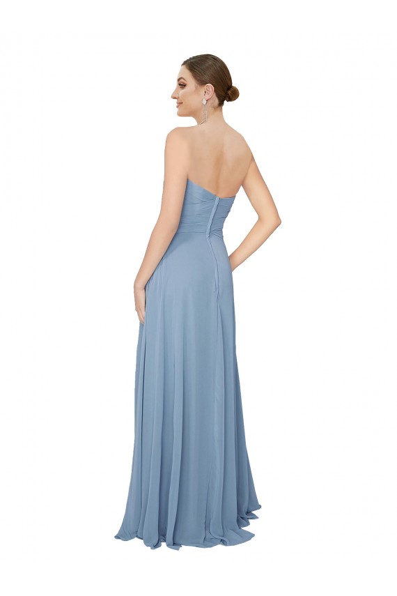 Azul Empoeirado Chiffon Sem Mangas Sem alças Linha A Longo Vestidos de Madrinha Acessíveis