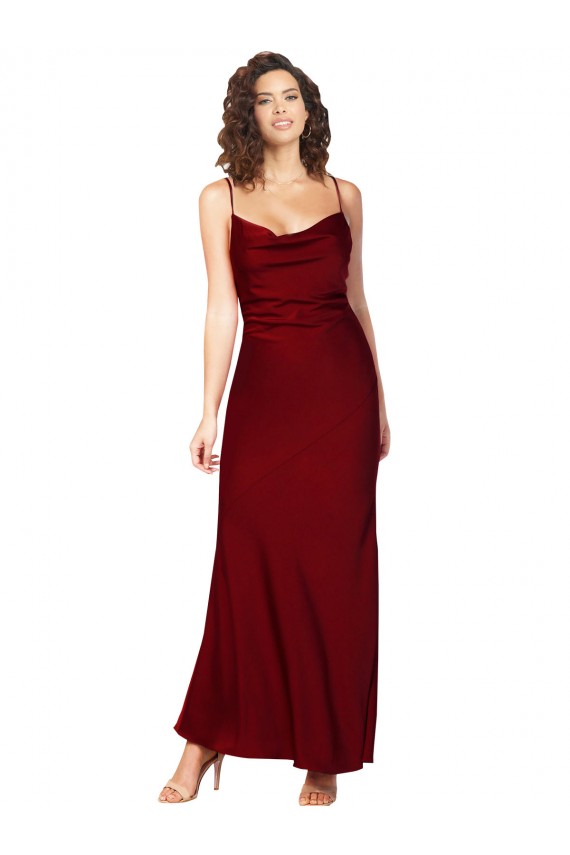 Borgonha Cetim Sedoso Bainha Lombar Decote Capuz Longo Formais Vestidos de Madrinha / Vestidos de Noite / Vestidos de Festa