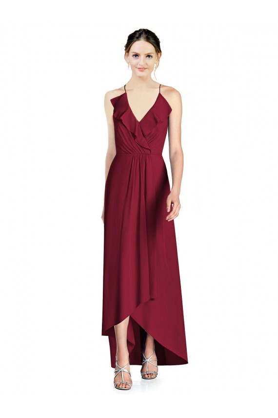 Borgonha Chiffon Linha A Abrir de volta Decote V Alto Baixo, Longo Alto Baixo Vestidos de Madrinha Acessíveis