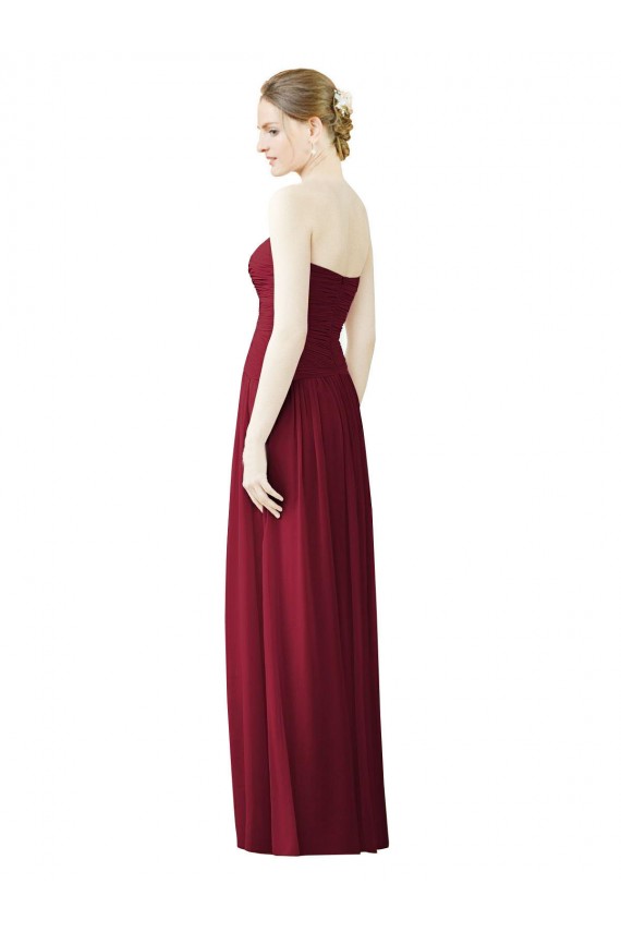Borgonha Chiffon Linha A Sem Mangas Amor Longo Vestidos de Madrinha Acessíveis