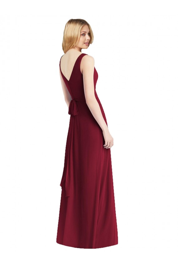 Borgonha Chiffon Sem Mangas Decote V Linha A Longo Vestidos de Madrinha Acessíveis