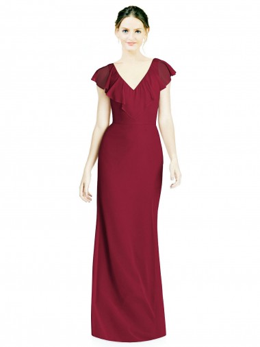 Borgonha Chiffon Trombeta Sem Mangas Decote V Longo Vestidos de Madrinha