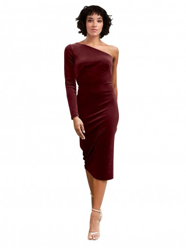 Borgonha Linha A Um Ombro Comprimento Midi Veludo Elástico Curto Vestidos de Madrinha / Vestidos de Festa
