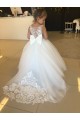 Champanhe Vestido de Baile Amor Comboio Capela Tule & Renda Longo Vestidos para meninas de flores Acessíveis
