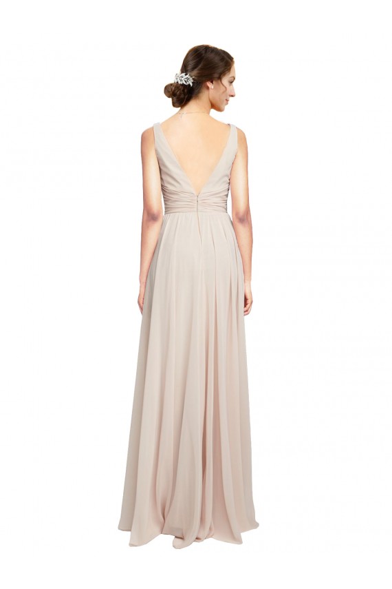 Creme Rosa Chiffon Linha A Decote V Longo Vestidos de Madrinha Acessíveis