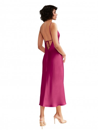 Fúcsia Linha A Decote V Comprimento Midi Cetim Elástico Curto Formais Vestidos de Madrinha / Vestidos de Festa