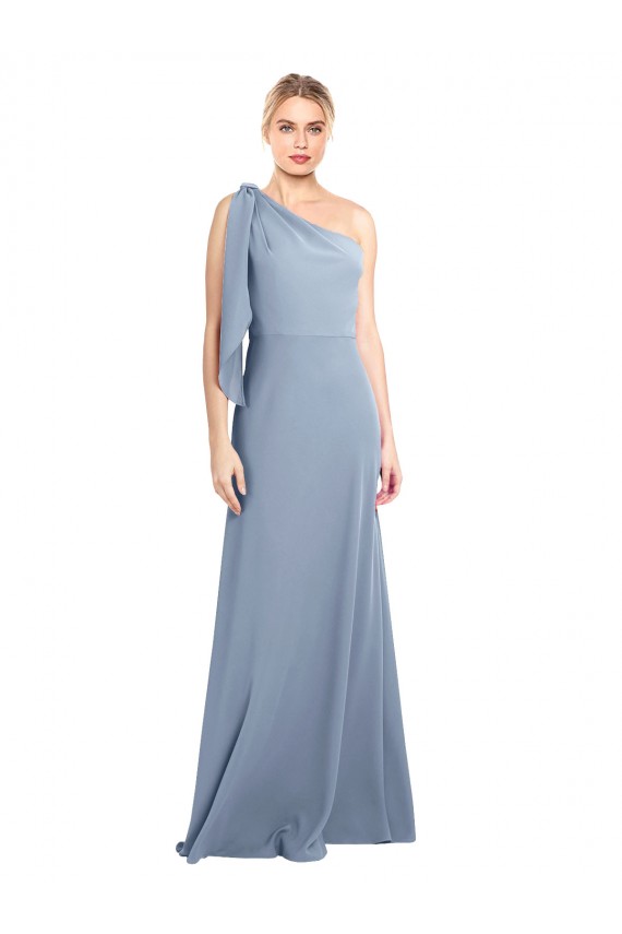 Fumo Azul Crepe Esticado Bainha Um Ombro Longo Formais Vestidos de Madrinha / Vestidos de Noite / Vestidos de Festa Acessíveis