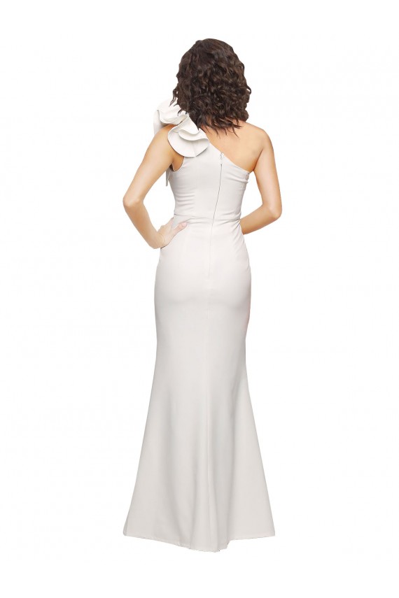 Marfim Bainha Um Ombro Crepe Esticado Longo Formais Vestidos de Madrinha / Vestidos de Festa
