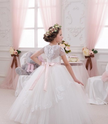 Marfim Tule & Renda Sem Mangas Amor Vestido de Baile Longo Vestidos para meninas de flores
