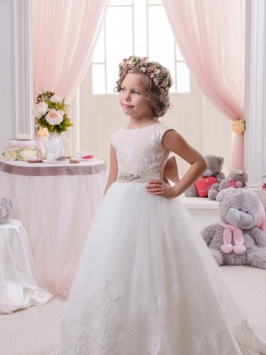 Marfim Tule & Renda Vestido de Baile Sem Mangas Barco Longo Vestidos para meninas de flores