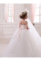 Marfim Vestido de Baile Amor Comboio Capela Tule Longo Vestidos para meninas de flores Acessíveis