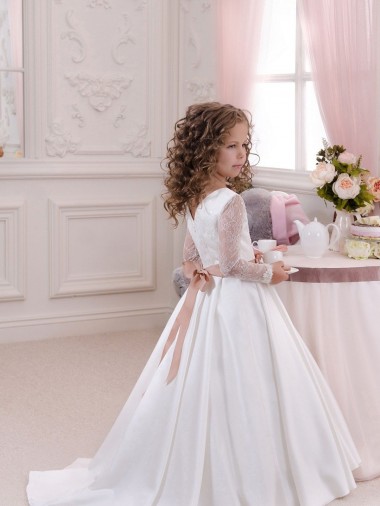 Marfim Vestido de Baile Decote V Comboio Capela Cetim & Renda Longo Vestidos para meninas de flores