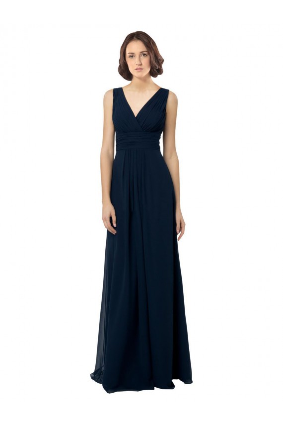 Marinha Negra Chiffon Linha A Sem Mangas Decote V Costas em V Longo Vestidos de Madrinha / Vestidos de Noite Acessíveis