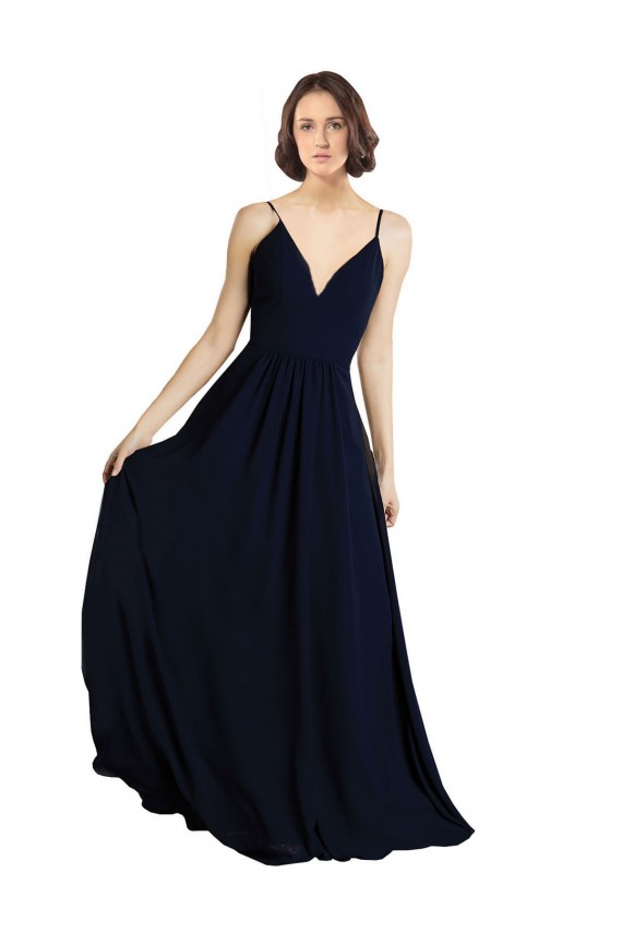 Marinha Negra Chiffon Linha A Sem Mangas Decote V Longo Vestidos de Madrinha / Vestidos de Baile / Vestidos de Noite Acessíveis
