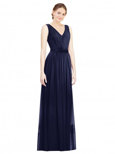 Marinha Negra Chiffon Linha A Sem Mangas Decote V Longo Vestidos de Madrinha / Vestidos de Noite