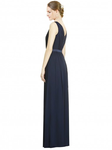 Marinha Negra Chiffon Linha A Sem Mangas Decote V Longo Vestidos de Madrinha / Vestidos de Noite