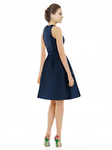 Marinha Negra Linha A Cabeçada Comprimento Cocktail Cetim Curto Vestidos de Madrinha / Vestidos de Homecoming