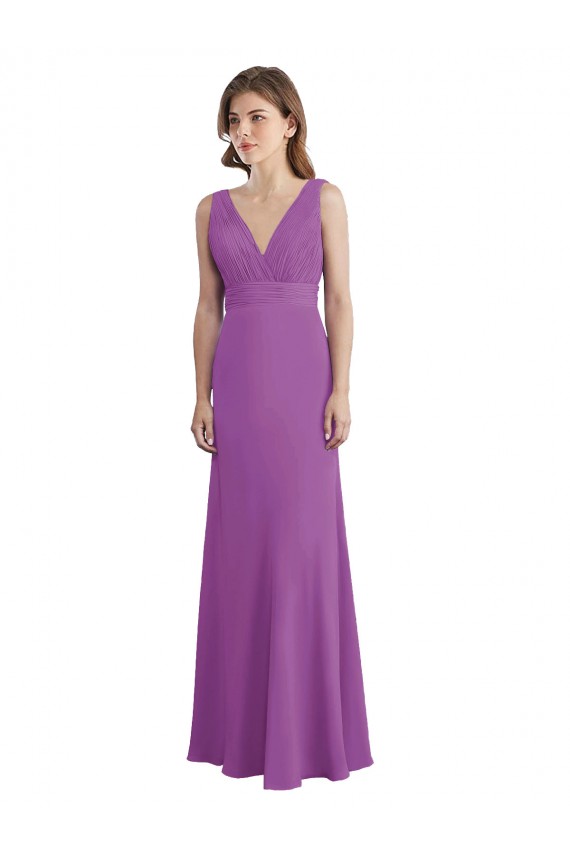 Narciso Linha A Decote V Chiffon Longo Vestidos de Madrinha Acessíveis