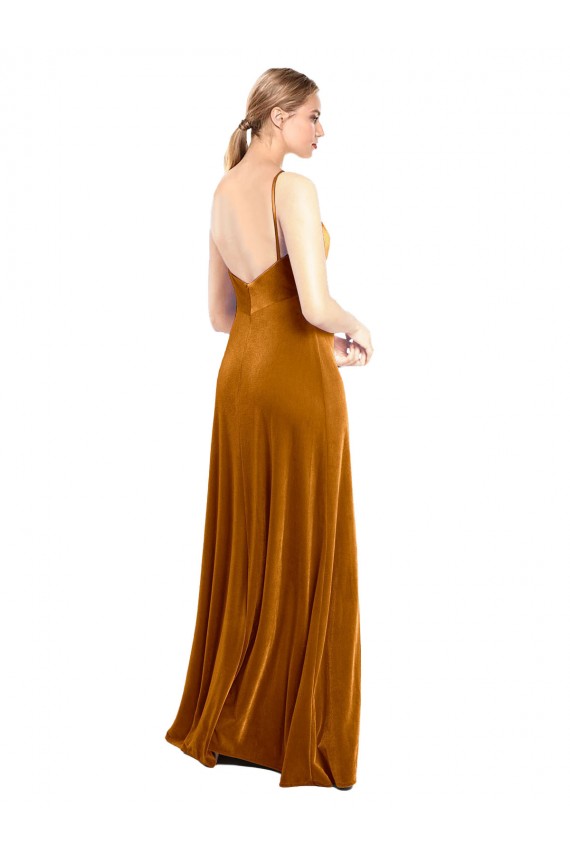 Ouro Linha A Alças finas Veludo Elástico Longo Vestidos de Madrinha / Vestidos de Festa Acessíveis