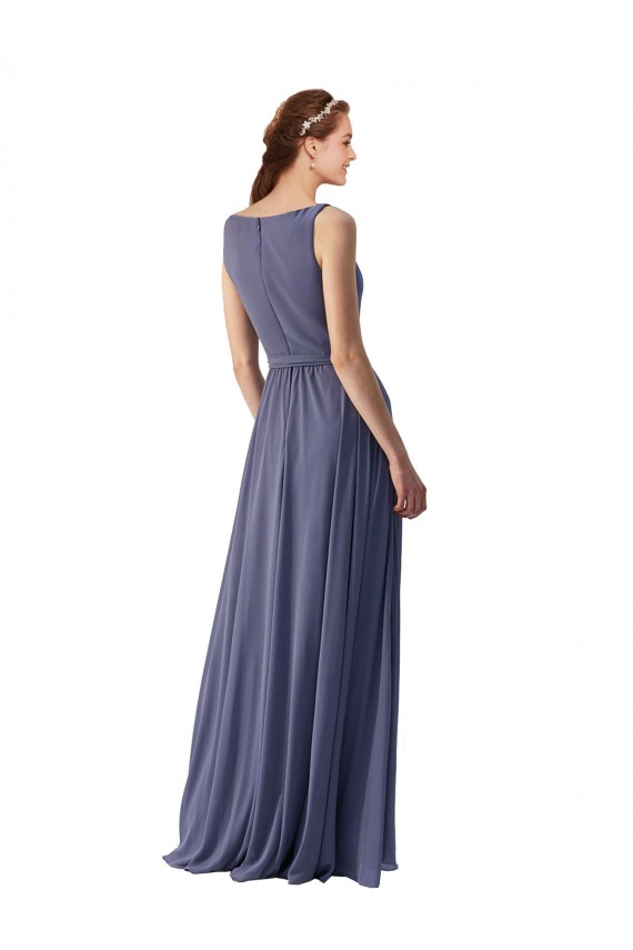 Pedra Prateada Linha A Decote V Chiffon Longo Vestidos de Madrinha Acessíveis