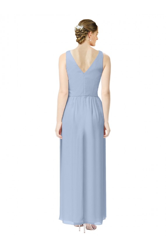 Pervinca Chiffon Linha A Decote V Longo Vestidos de Madrinha Acessíveis