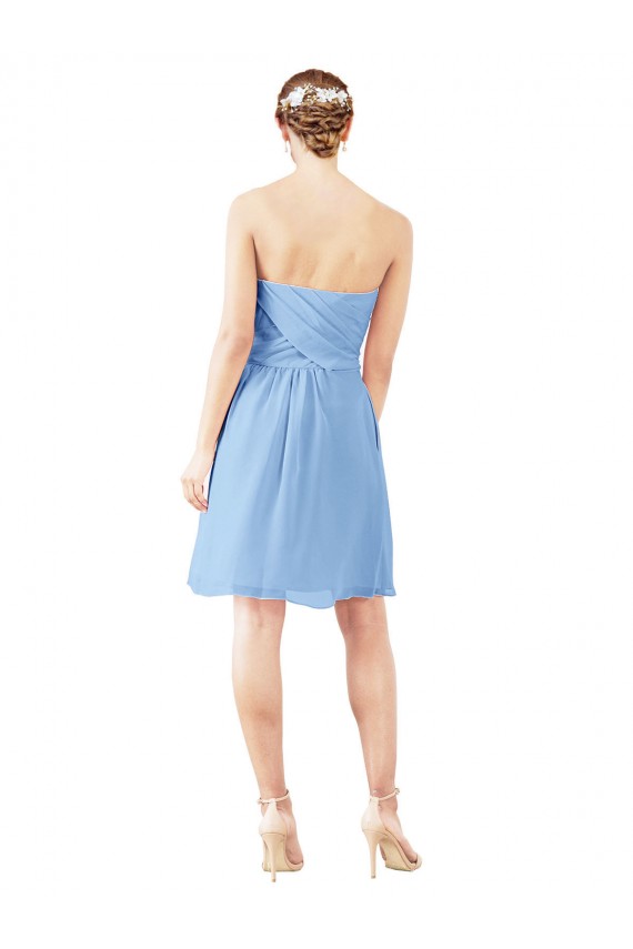 Pervinca Linha A Amor Chiffon Curto Vestidos de Madrinha / Vestidos de Homecoming Acessíveis