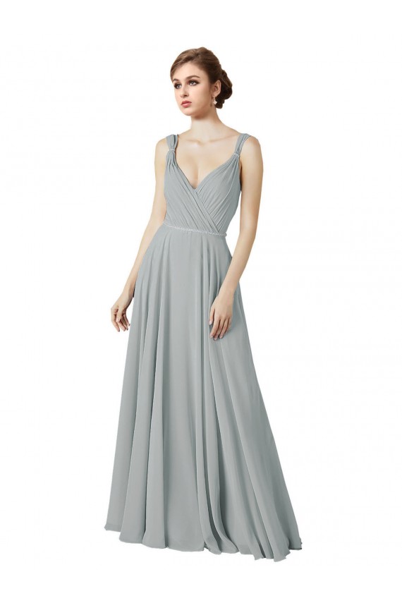 Prata Chiffon Linha A Decote V Longo Vestidos de Madrinha Acessíveis