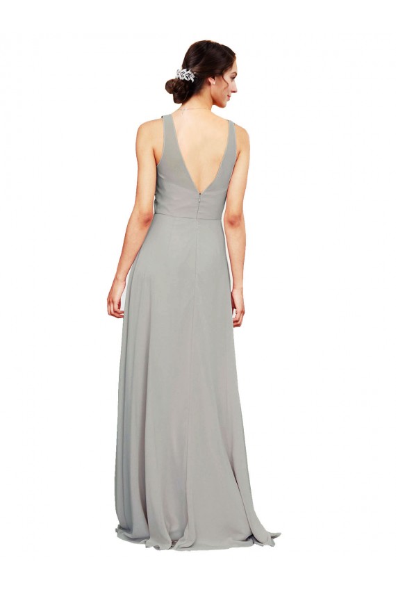 Prata Chiffon Linha A Sem Mangas Amor Longo Vestidos de Madrinha Acessíveis