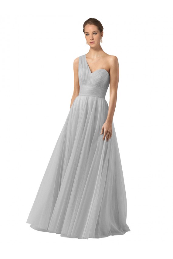Prata Linha A Um Ombro Tule Longo Vestidos de Madrinha Acessíveis