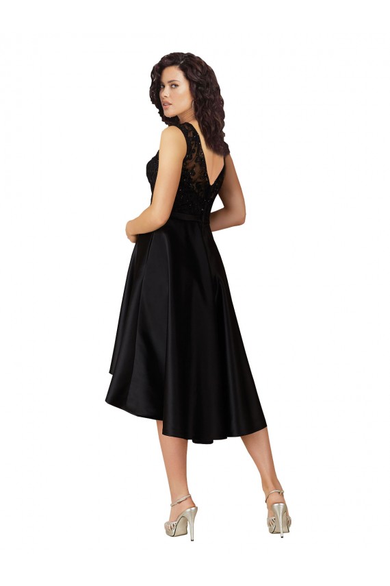 Preto Linha A Decote Ilusão Alto Baixo Cetim & Renda Curto Alto Baixo Vestidos de Madrinha / Vestidos de Homecoming Acessíveis