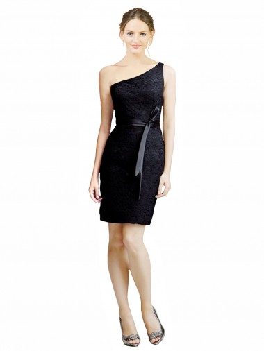 Preto Linha A Um Ombro Renda Curto Vestidos de Madrinha / Vestidos de Homecoming
