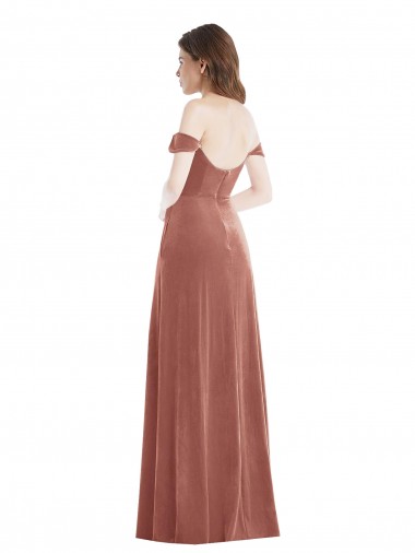 Rosa Canela Linha A Fora do Ombro Veludo Elástico Longo Vestidos de Madrinha / Vestidos de Festa