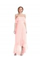 Rosa Chiffon Linha A Fora do Ombro Alto Baixo, Longo Alto Baixo Vestidos de Madrinha Acessíveis